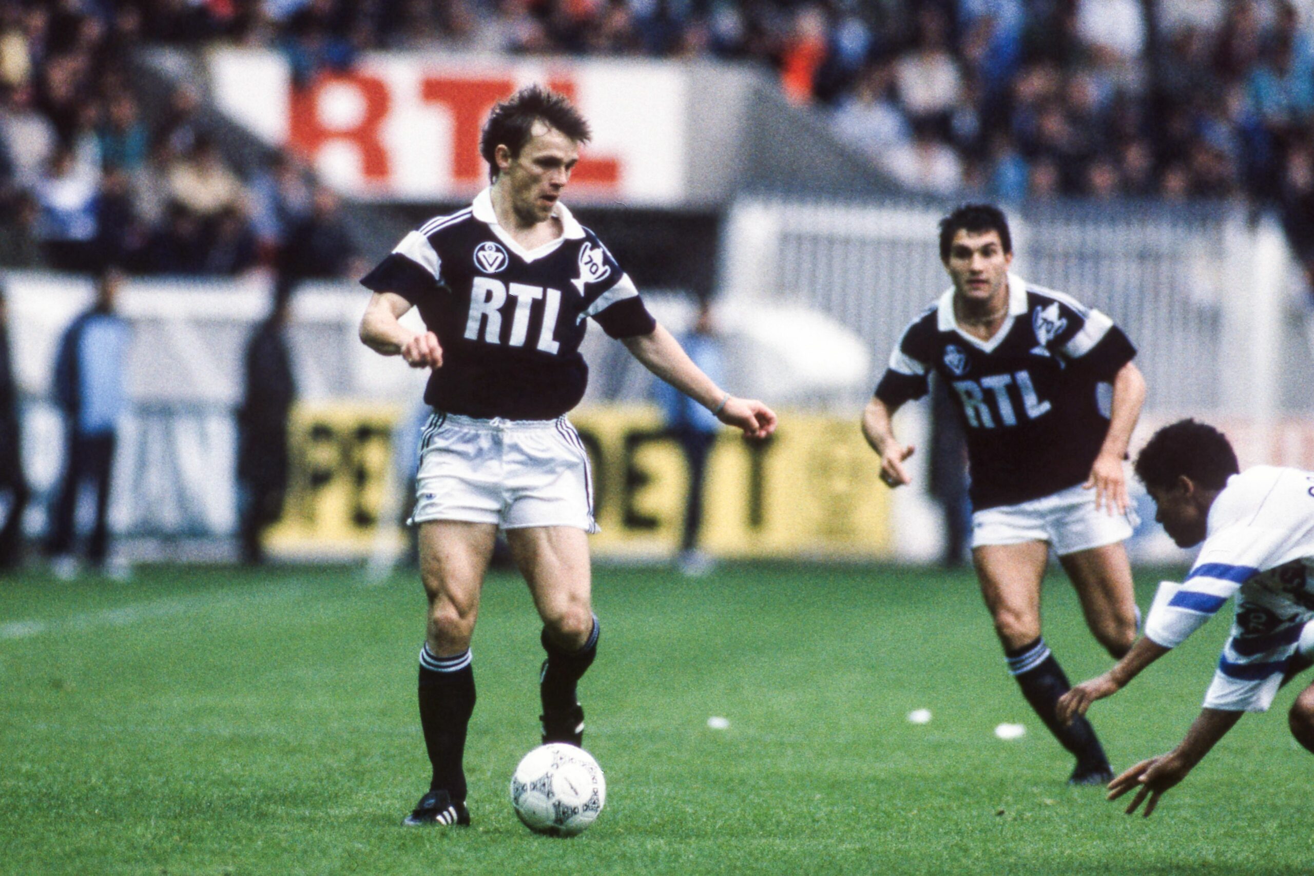 Jean-Christophe Thouvenel - L'histoire des légendes du football